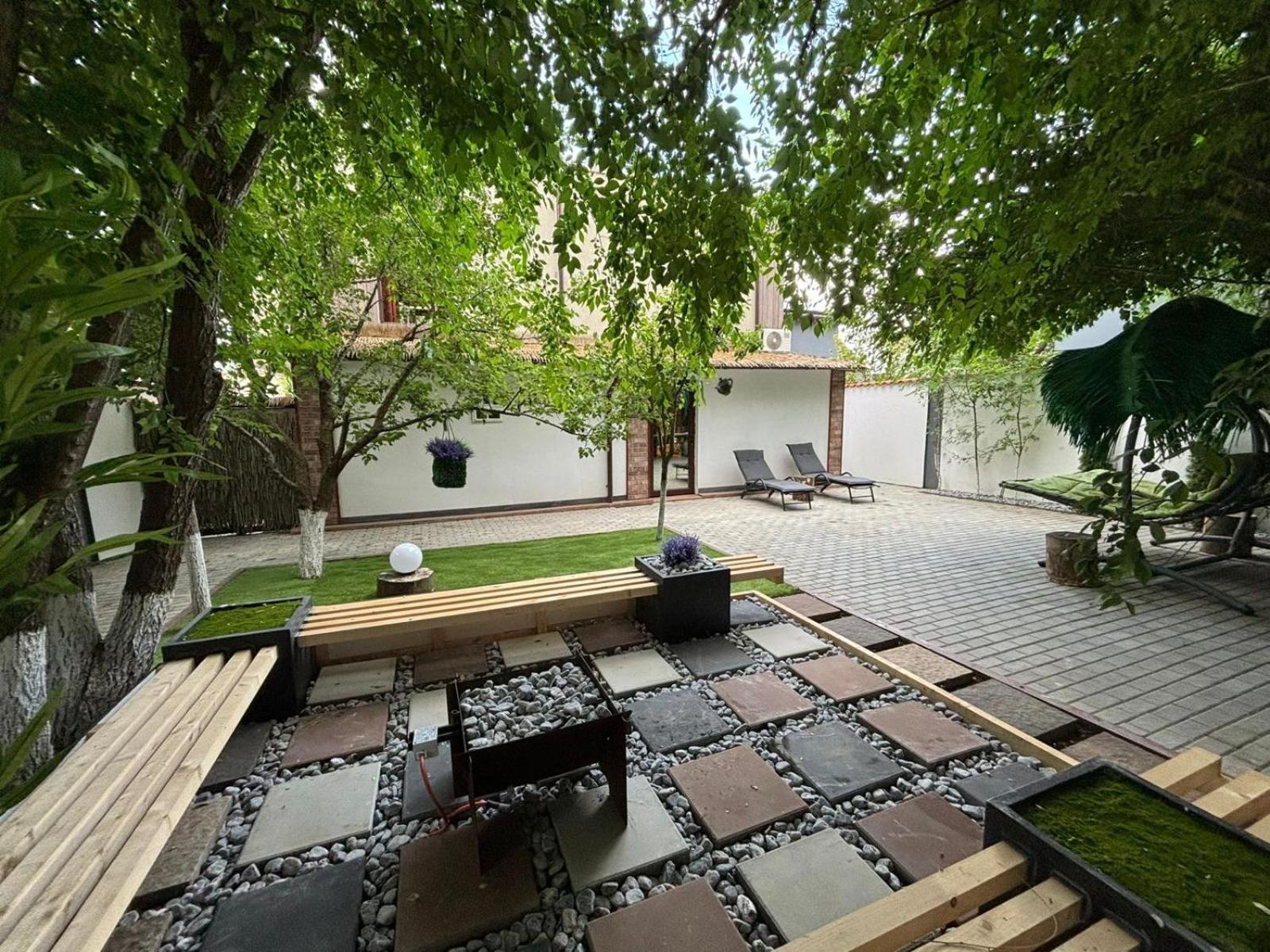 Hugo'S House Villa คอสติเนช ภายนอก รูปภาพ