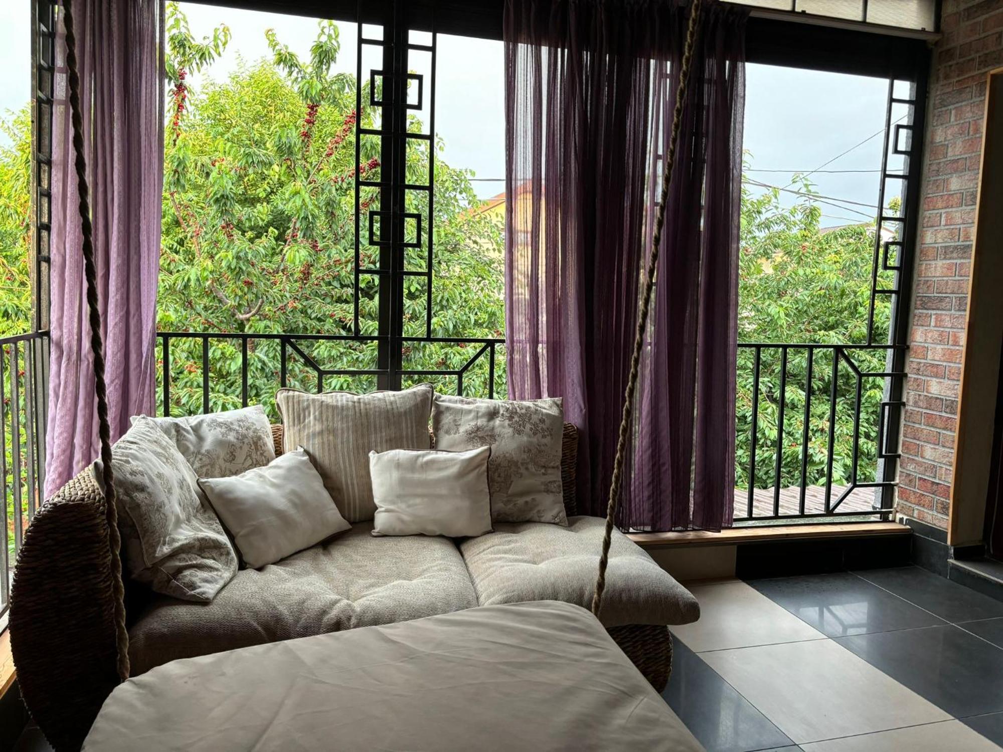 Hugo'S House Villa คอสติเนช ภายนอก รูปภาพ